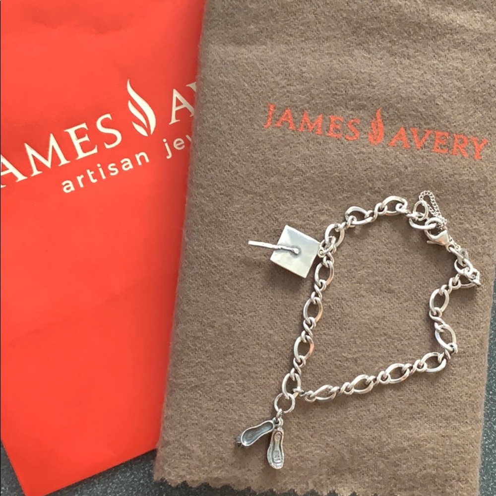 EUC James Avery charm bracelet + 2 charms